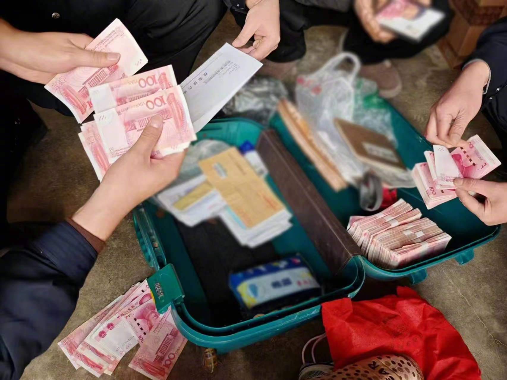 最新带现金几十万能过安检方法分析(最方便真实的金华携带现金过安检有具体规定吗方法)